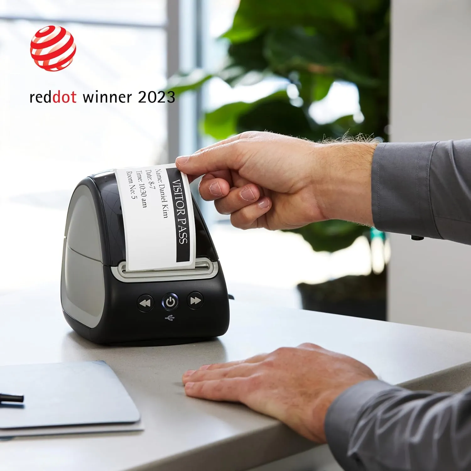 DYMO LabelWriter 550 Series Label Printer with Dymo-Branded Label Compatibility Automatic Recognition Low Waste Optimized Direct Thermal Printing and Plastic-Free Packaging