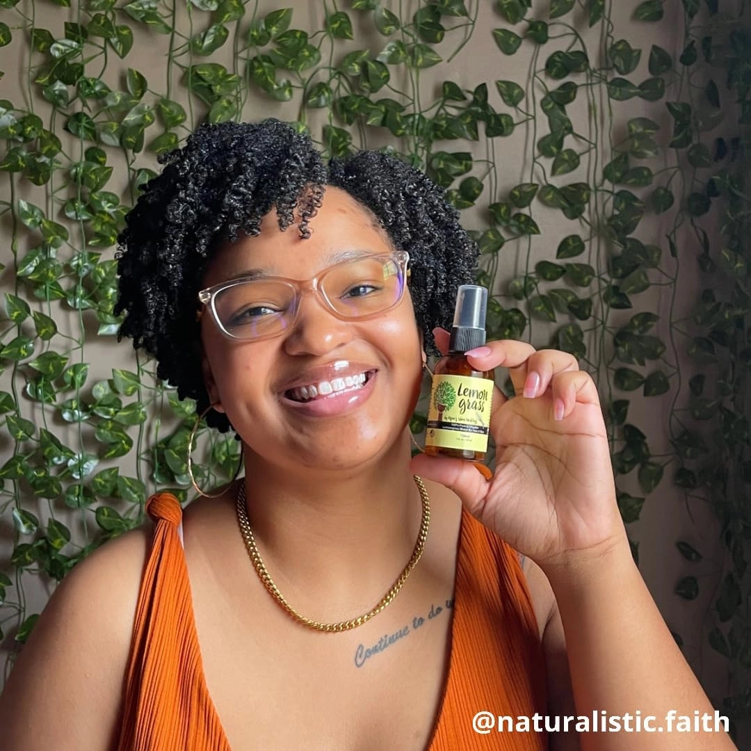 Multiuse Lemongrass Water Toner Mist for Face, Body, and Hair - Pure Distilled Lemograss Water Spray - Soothes and Hydrates Skin, Scalp, Hair, & Nails - 4 oz